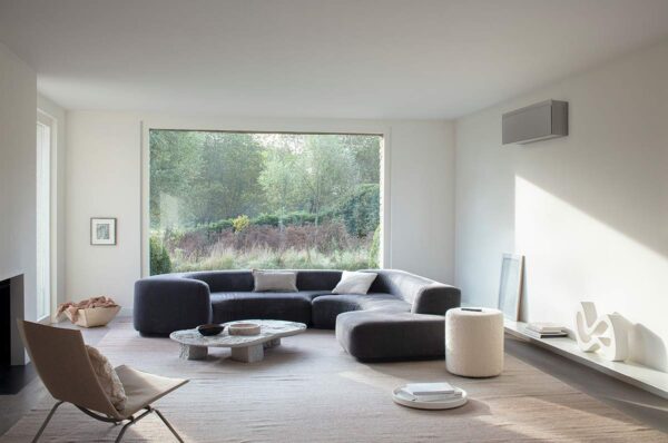 Daikin_Emura_3_silber_FTXJ_AS_Bild_1
