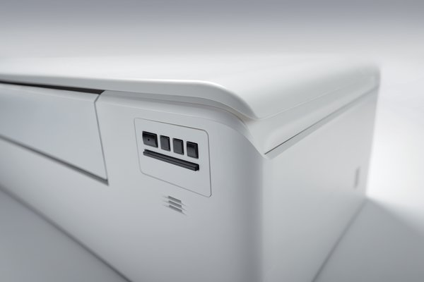 FTXA-AW_detail_1